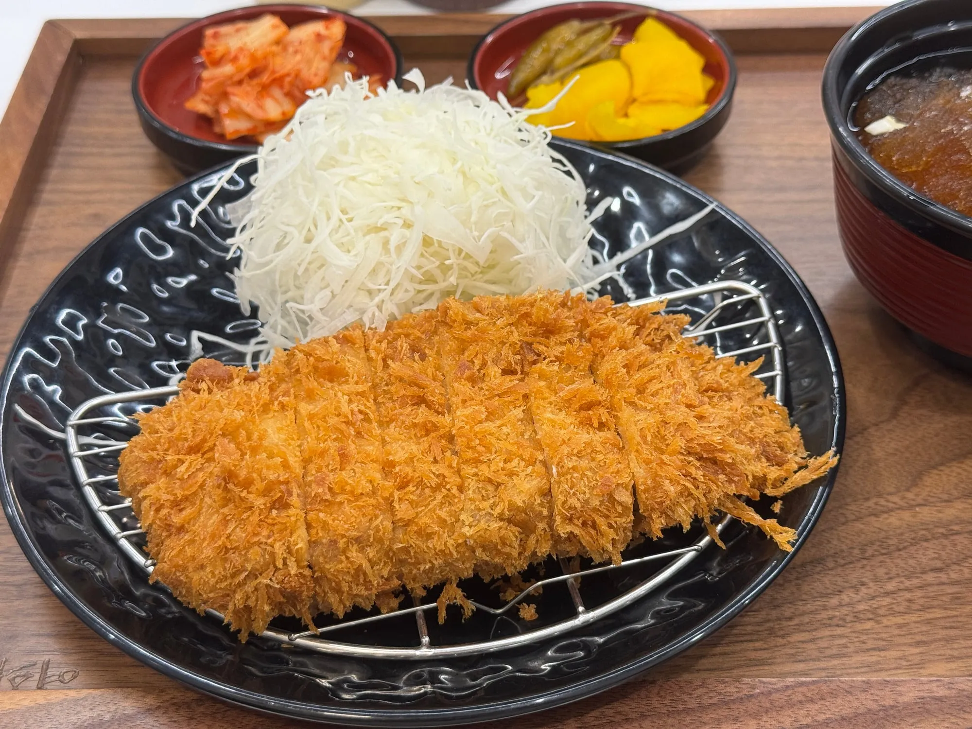 등심 돈카츠 정식 상차림