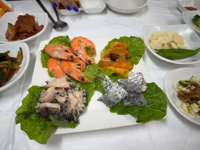 국헌횟집 - 무안 노을길의 자연산 횟집