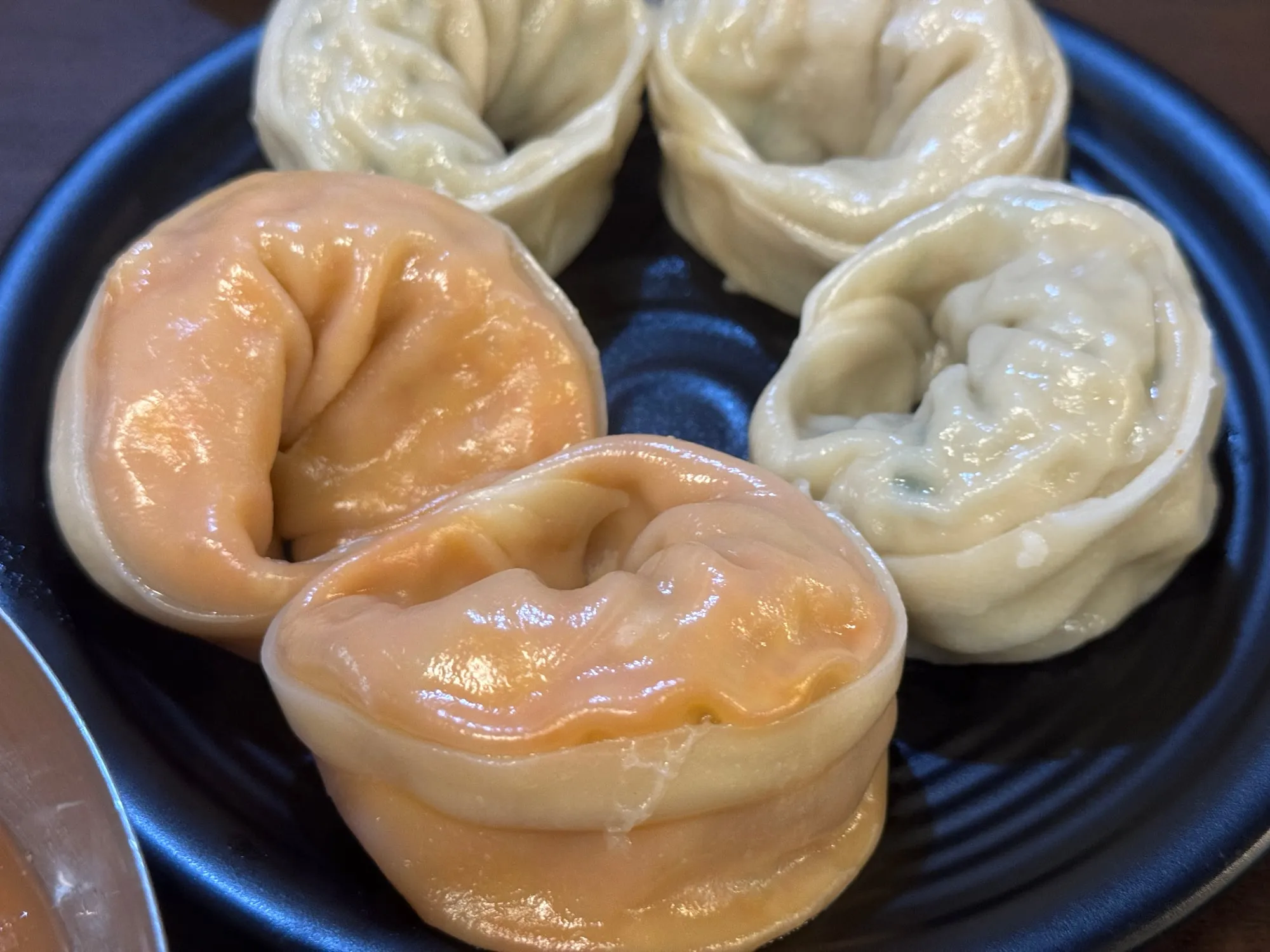 속이 꽉 찬 왕만두 반반