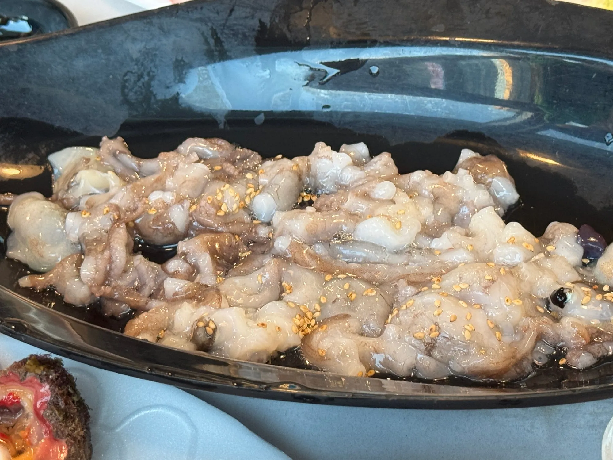 신선한 돌멍게의 속살