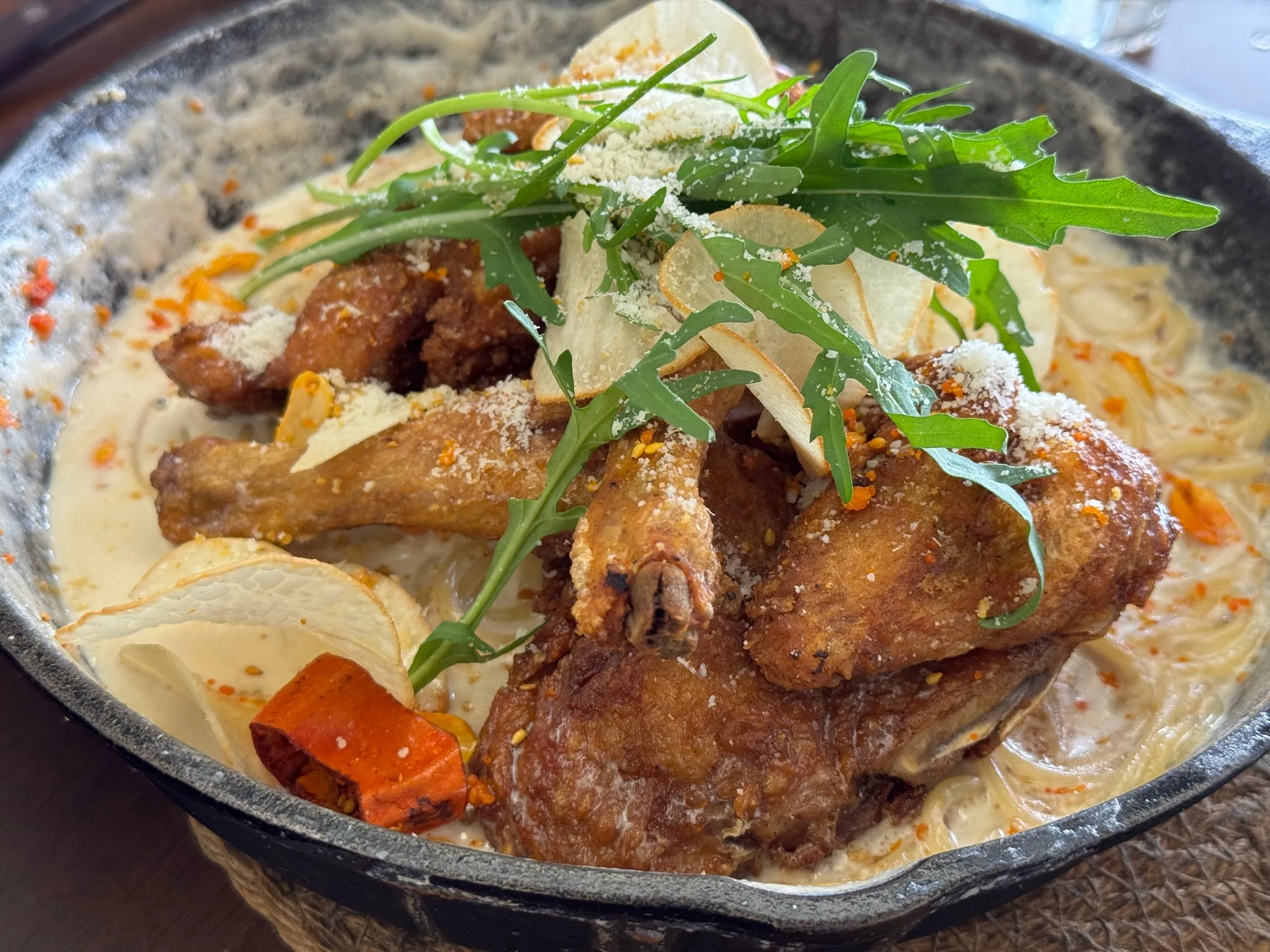 아루굴라와 토핑