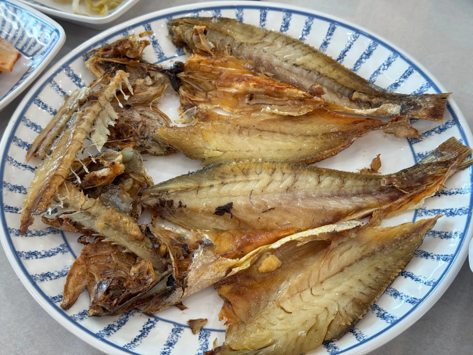 손질된 보리굴비