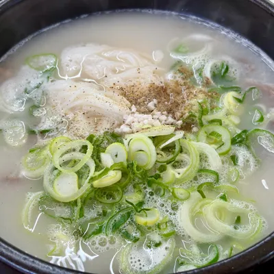 [은평구] 이가네가마솥설렁탕 - 30년 단골집의 뽀얀 한 그릇
